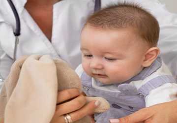 How to Deal with Common Infant Health Issues