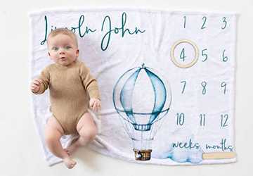 Top 10 Creative Ways to Document Baby's First Year