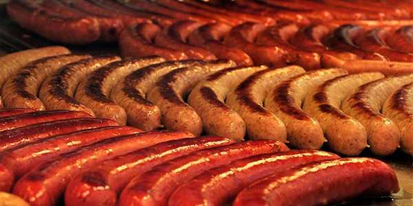 Best Techniques for Making Smoked Sausages
